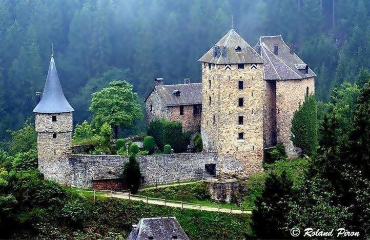 Au Comilfo Villa Malmedy Eksteriør bilde